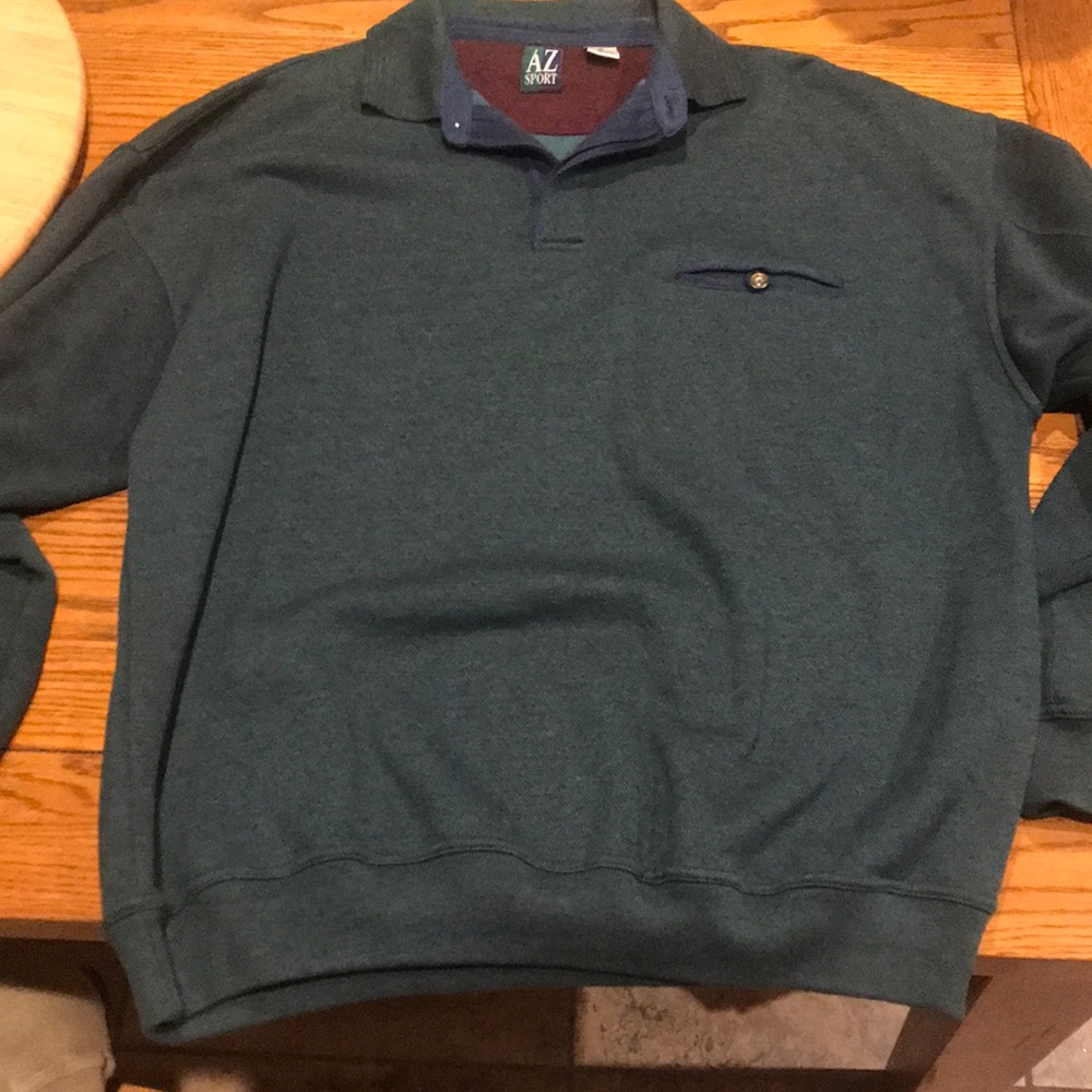 Men’s sweater/sweatshirt